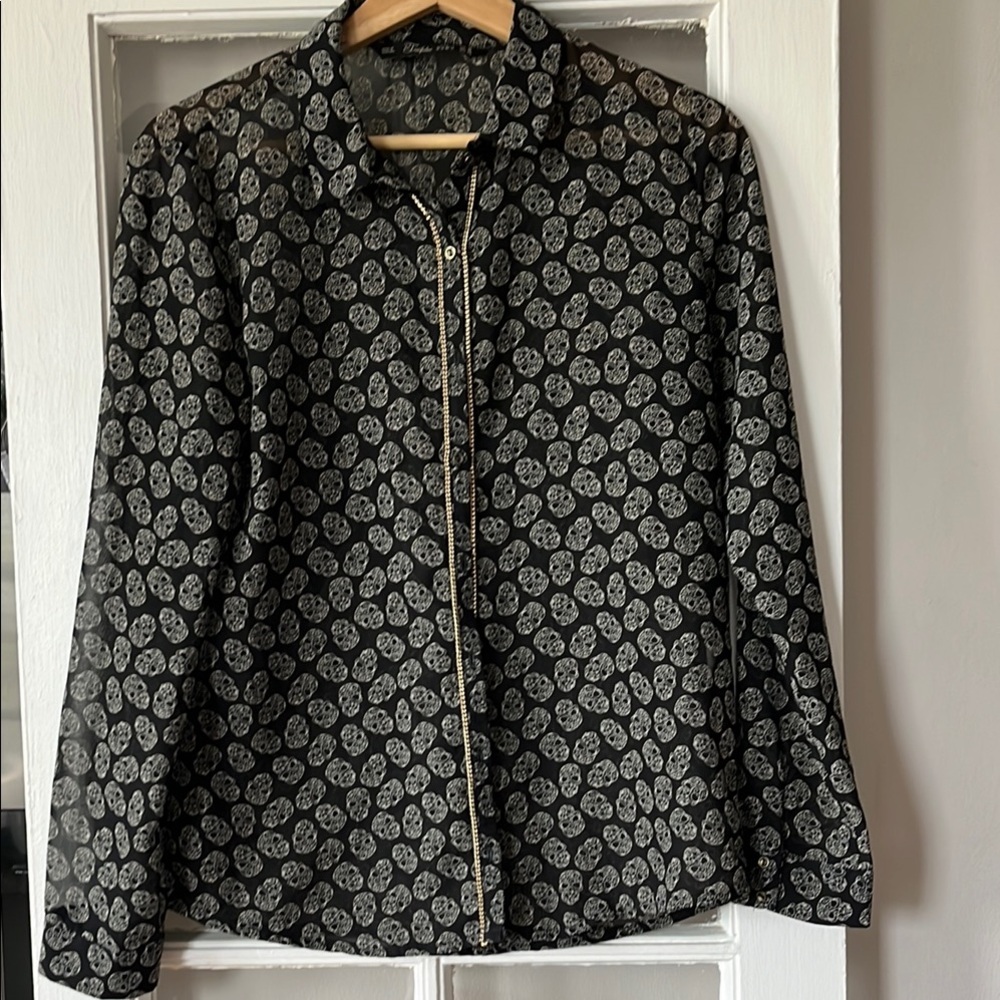 Zara top with chain front lining